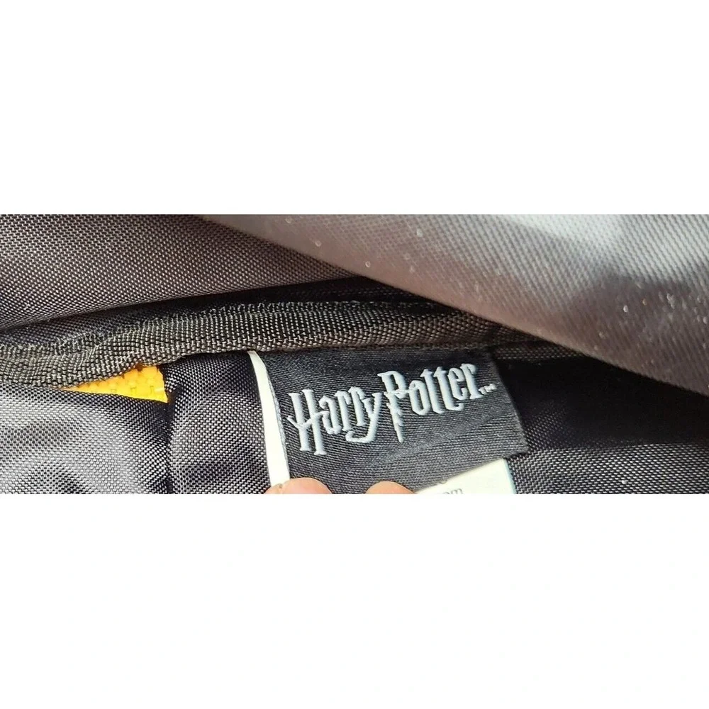 Harry Potter Gryffindor Book School Bag Red Carrying New Without Tags Vinyl